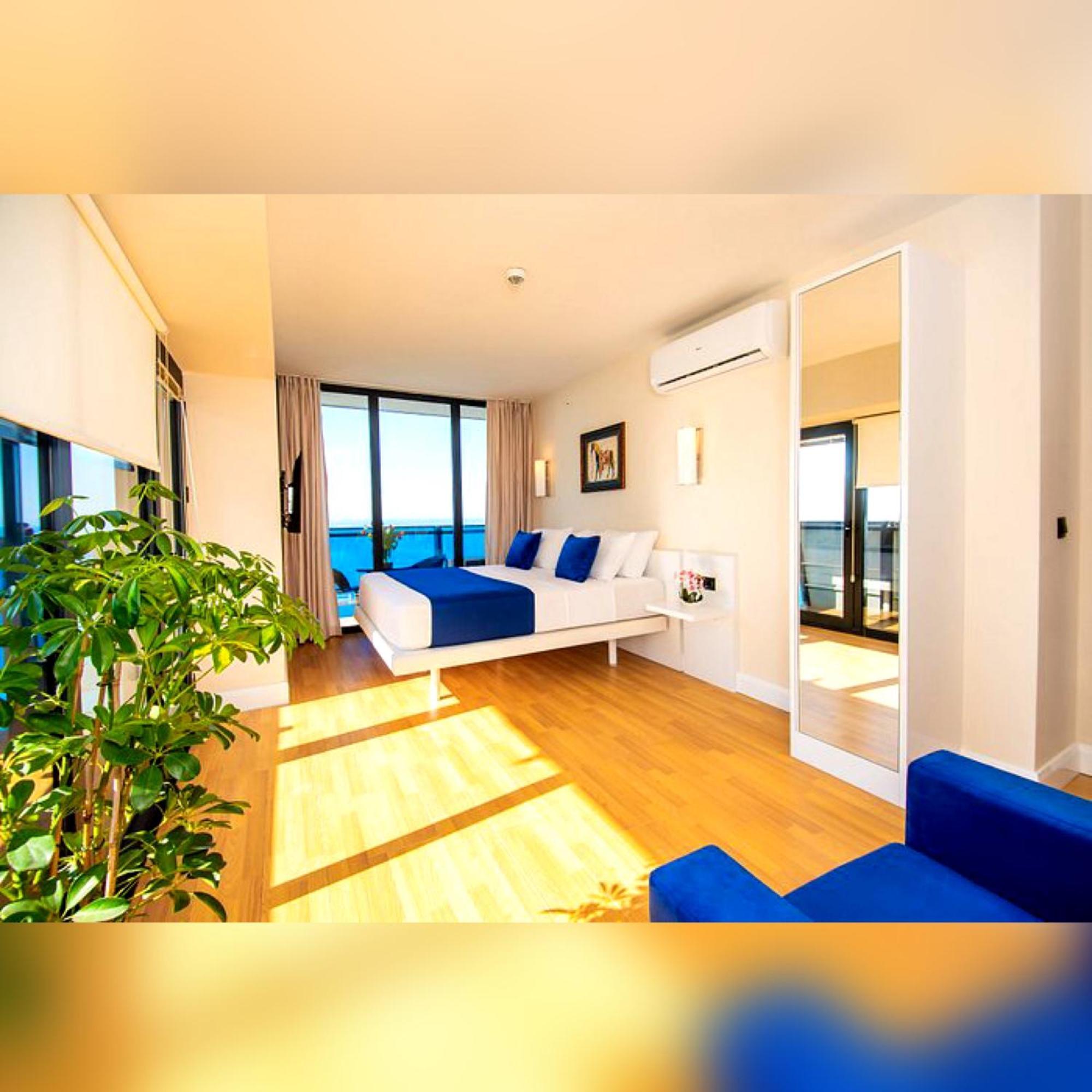 Orbi City-Sea View Aparthotel Batumi Exterior photo