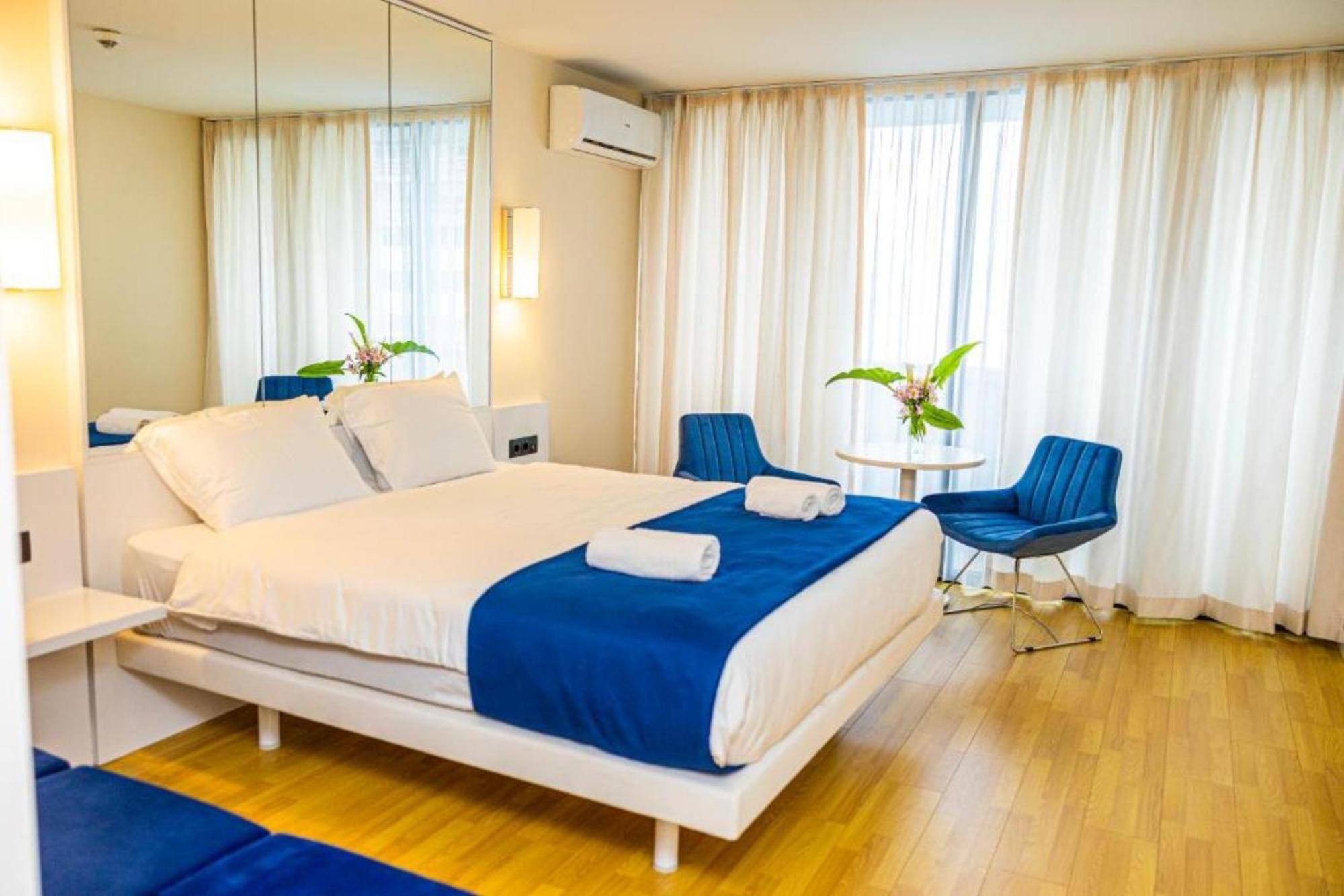Orbi City-Sea View Aparthotel Batumi Exterior photo